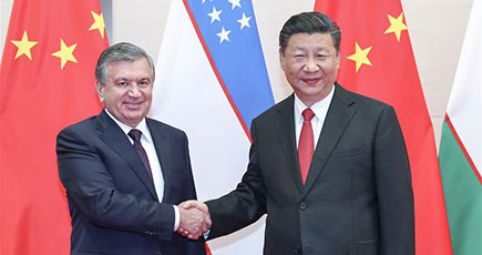 習近平主席、ウズベキスタンのミルジヨエフ大統領と会見