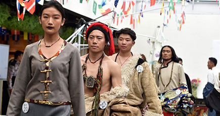 ラサでチベット族のモデルコンテスト