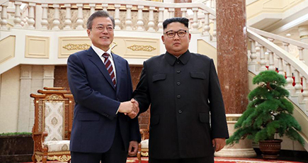 朝韓首脳が３回目の会談開始　平壌