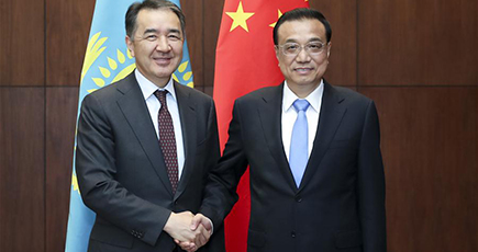 李克強総理、カザフスタンのサギンタエフ首相と会見