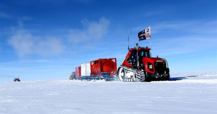 中国南極科学観測隊、崑崙基地に到着
