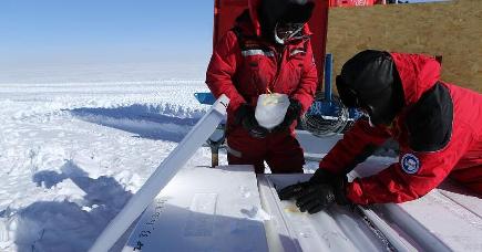 南極科学観測隊、南極高原離れ中山基地へ