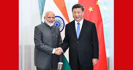 習近平主席、インド首相と会見
