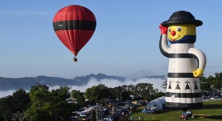 台湾で熱気球フェスティバルが開幕