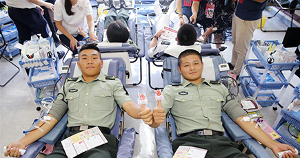 人民解放軍香港駐屯部隊で献血活動　将兵約４００人が参加