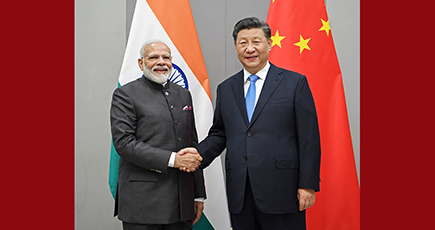 習近平主席、インド首相と会見