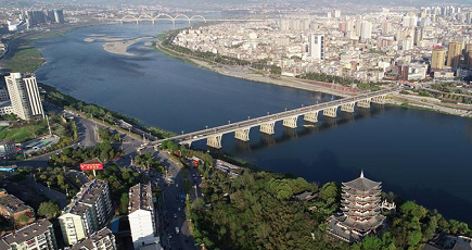 漢江上流の優れた水質を守る　陝西省