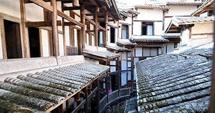 大型版築古民家、安貞堡を訪ねて　福建省