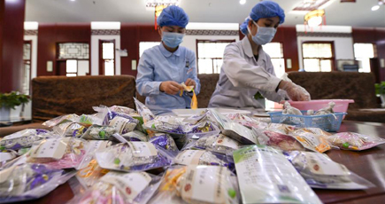 中医薬で感染対策の最前線を支援　寧夏回族自治区