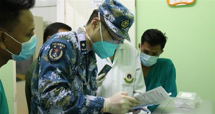 中国軍医療専門家、ミャンマー軍の新型コロナ検査実験室設立を支援