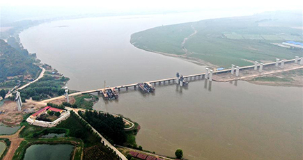 孟州黄河大橋、建設急ピッチ　河南省