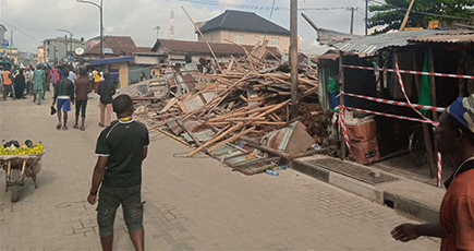 ナイジェリアで建物崩壊、７人死亡