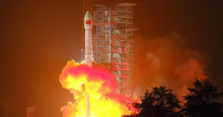 中国、移動体通信用衛星「天通１号０２」打ち上げ成功