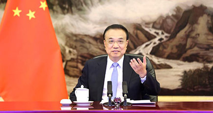 李克強総理、ＩＭＦ専務理事とビデオ会見