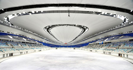 北京冬季五輪の国家スピードスケート館の工事がほぼ完了