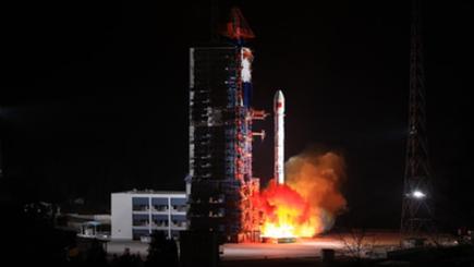 中国、通信技術試験衛星６号の打ち上げ成功