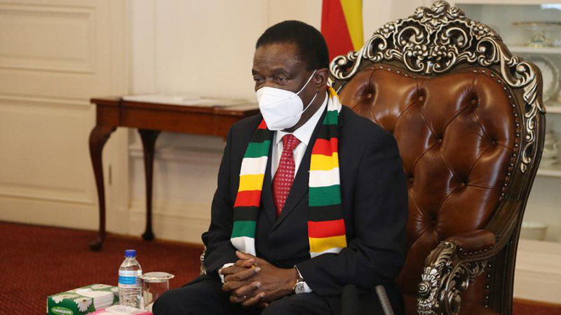 ジンバブエ大統領、中国の新型コロナワクチン支援に感謝