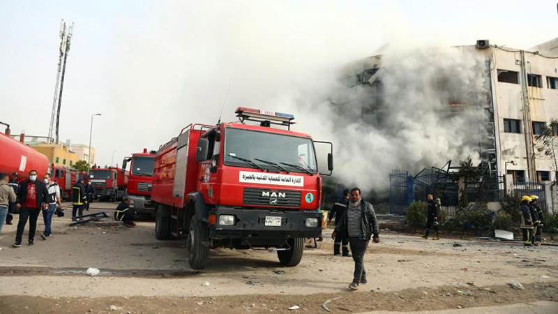 エジプトの縫製工場で火災発生　２０人死亡