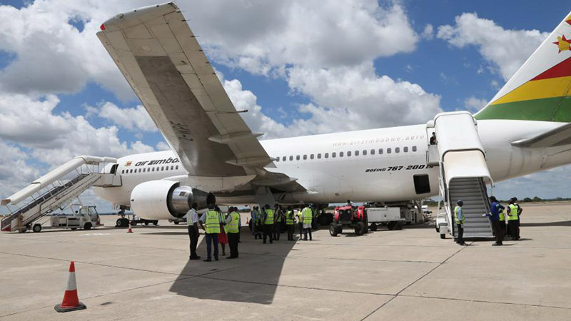 中国が援助の新型コロナワクチン、第２便がジンバブエに到着