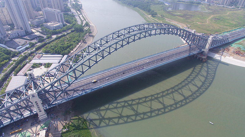 漢江で最高幅の橋、武漢漢江湾橋が開通　湖北省