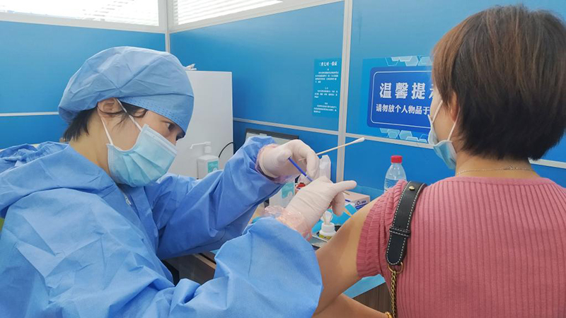 広東省広州市、ワクチン接種を秩序よく実施