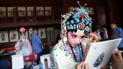 故宮で昆曲の無形文化遺産登録２０周年記念イベント　北京市